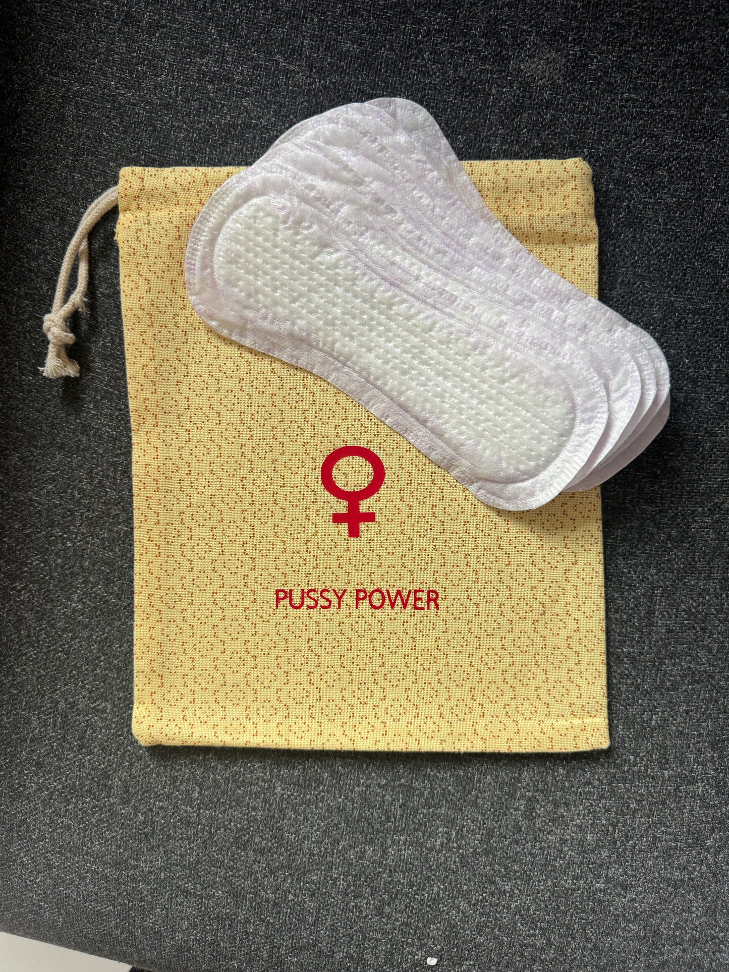 “PUSSY POWER POSE”